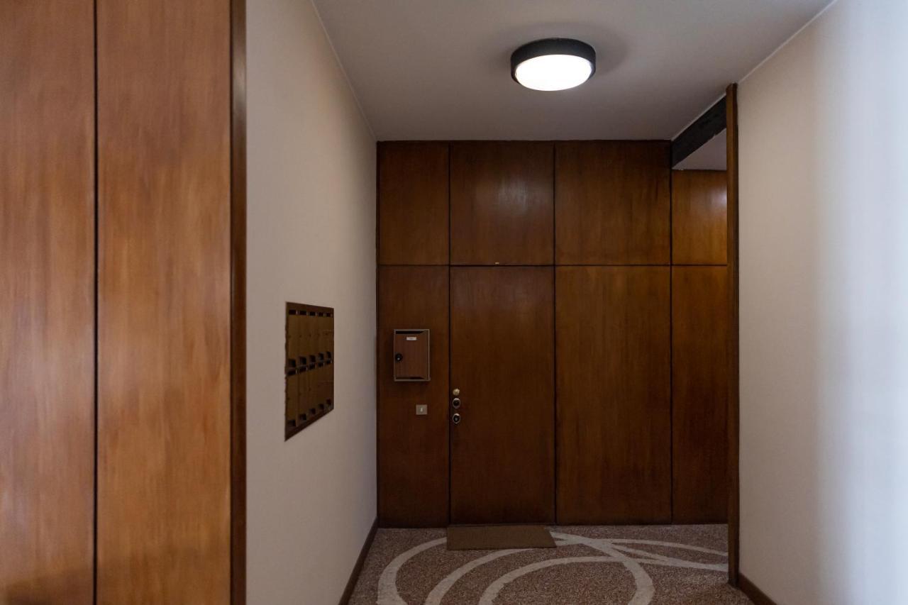 Elegante E Spazioso Quadrilocale In Porta Venezia Mailand Exterior foto